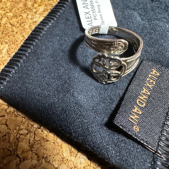 Jewelry Bundle - Picture 6 of 9